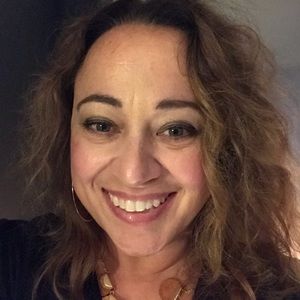 Meet your Posher, Deitra